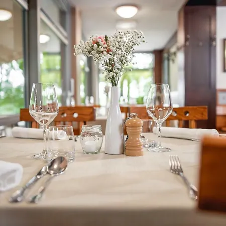 Dvor Jezersek Brnik Hotel Cerklje na Gorenjskem