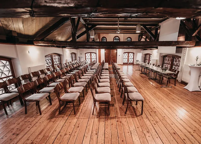 Hotel Dvor Jezersek Brnik Cerklje na Gorenjskem