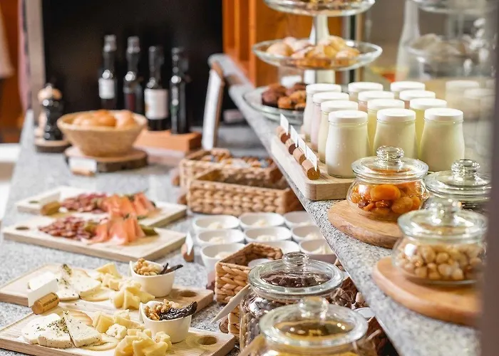 Dvor Jezersek Brnik 3* Cerklje na Gorenjskem