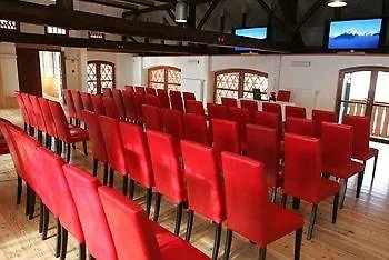 Hotel Dvor Jezersek Brnik